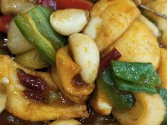 蛋白烧牛筋-江城燕子大排档(江汉路步行街店)