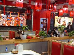-鲁员外地锅鸡地锅鱼(龙湖江东天街店)