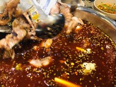 -肖肖酸萝卜鱼火锅(总店)