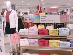 -优衣库(上海正大广场店)