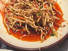 -川流不息·地道川菜·小龙虾(新松江路店)