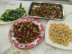 -江城燕子大排档(江汉路步行街店)