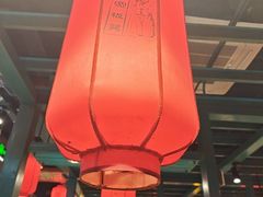-宽板凳老灶火锅(台湾街店)
