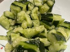 -渝信川菜 · 川味家常菜(财富购物中心店)