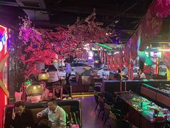 -路边边.炒菜烧烤.音乐餐厅(良乡长虹店)