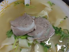 -关记·河南烩面·大盘鸡