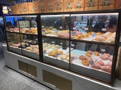 面包甜点陈列柜-奈雪的茶(湖滨银泰in77C区PRO店)