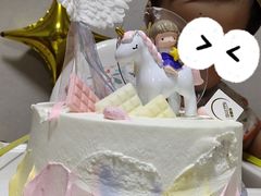 -山与蓝·轻糖鲜果蛋糕(勒泰店)