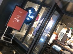 -Abercrombie&Fitch(德基广场店)