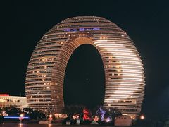 -湖州太湖旅游度假区-月亮广场