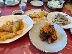 -侬佳蒸菜馆(听潮店)