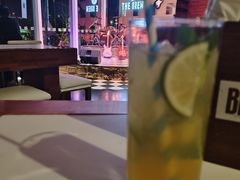 -The BREW·酿餐厅(浦东嘉里大酒店)