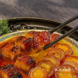 新派融合川菜，以味道为根本，以匠造为灵魂。