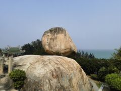 -东山风动石景区