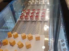 -好伦哥(温都水城店)