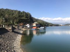 -孔雀湖生态旅游区