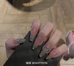 -Halo美甲美睫