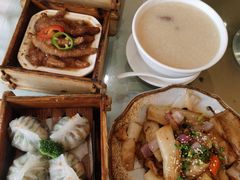 蒜香蒸排骨-东江渔村·古典园林·30年粤菜老字号(太和店)