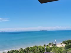 -三亚湾海居铂尔曼度假酒店