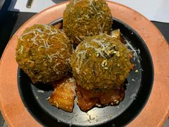 墨鱼芝士饭团-KCOOKING概念韩餐(世茂52+店)