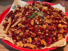 -泥糊破店小酒馆·团建聚餐(南京西路店)