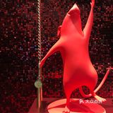 HUGO BOSS橱窗设计 the Mix City