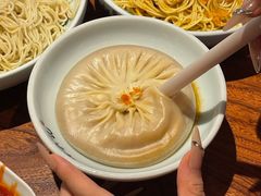 -裕兴记•蟹黄面馆(人民广场店)