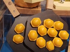 -LOG-ON(海港城店)