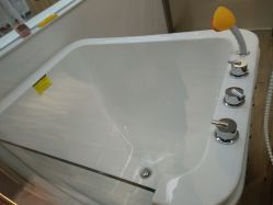 -海豚湾高端月子会所(黄浦店)