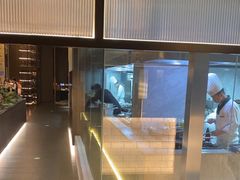 -海派悦庭·海胆烧麦·新融合菜(凯德广场店)