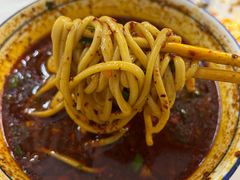 -陆元丰·兰州纯汤牛肉面(自强西路店)