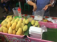 -芒果糯米饭摊子