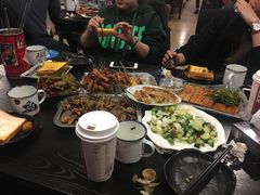-喝丢一只鞋海鲜烧烤·海肠捞饭(文体街店)