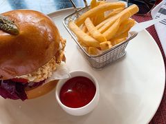 -WOLFGANG PUCK KITCHEN & BAR(迪士尼小镇店)