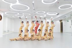 -深舞形体民族舞蹈工作室