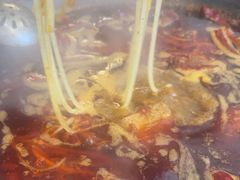 -黄潇洒老火锅(九眼桥宏济巷店)