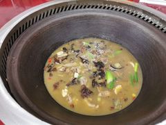 -哈尔滨东北铁锅炖(都督街店)