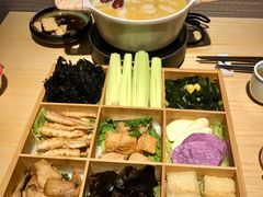 -十二舍·湯物素煮(江泰潤政店)