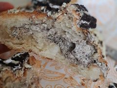 奥利奥羊角-OUR Bakery(SKP-S店)