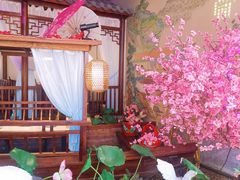 -韵秋荷(宝山龙湖天街店)