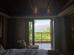 -西昌邛海湾柏樾酒店(原邛海湾柏栎度假酒店)