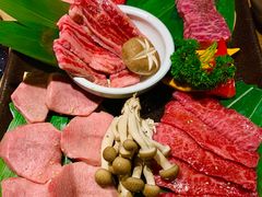 -炼火烤肉店