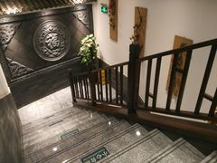 -亿诣蝎府炸酱面羊蝎子火锅(酷车小镇店)
