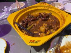 -多嘴超级肉蟹煲(蕾莎店)