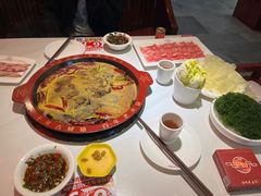 -重庆古城墙火锅(贵阳店)