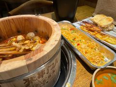 -聚串门儿·东北烧烤(信义坊店)