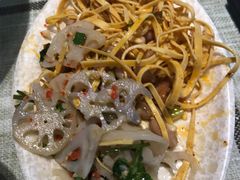 凉拌菜（卤花生、豆腐丝卤花生）-北方北手工饺子坊(北京路店)