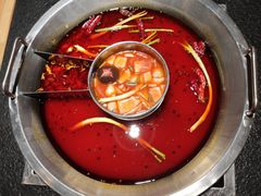番茄鸳鸯锅-味当家鱼头火锅.•甲鱼料理(金沙店)