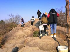 -灵岩山风景区