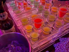 -vimi便利店酒吧